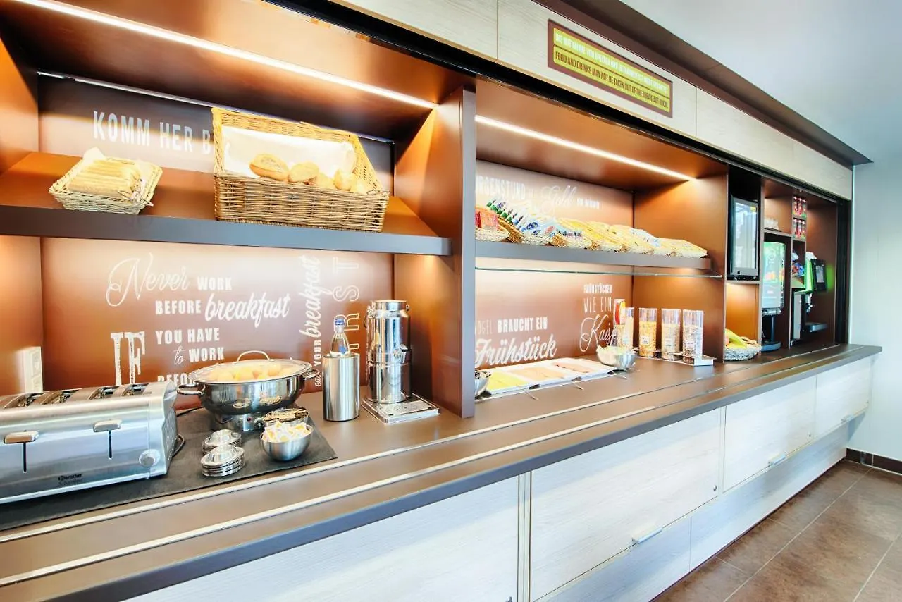 B&B Hotel Baden Airpark Rheinmunster 3*,  Duitsland