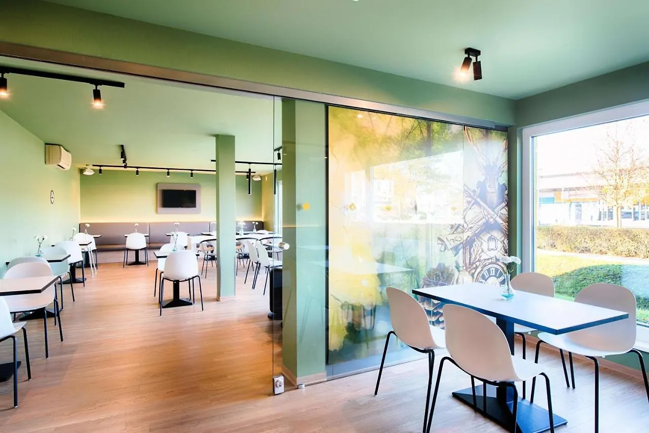 B&B Hotel Baden-Airpark Райнмюнстер 3*,