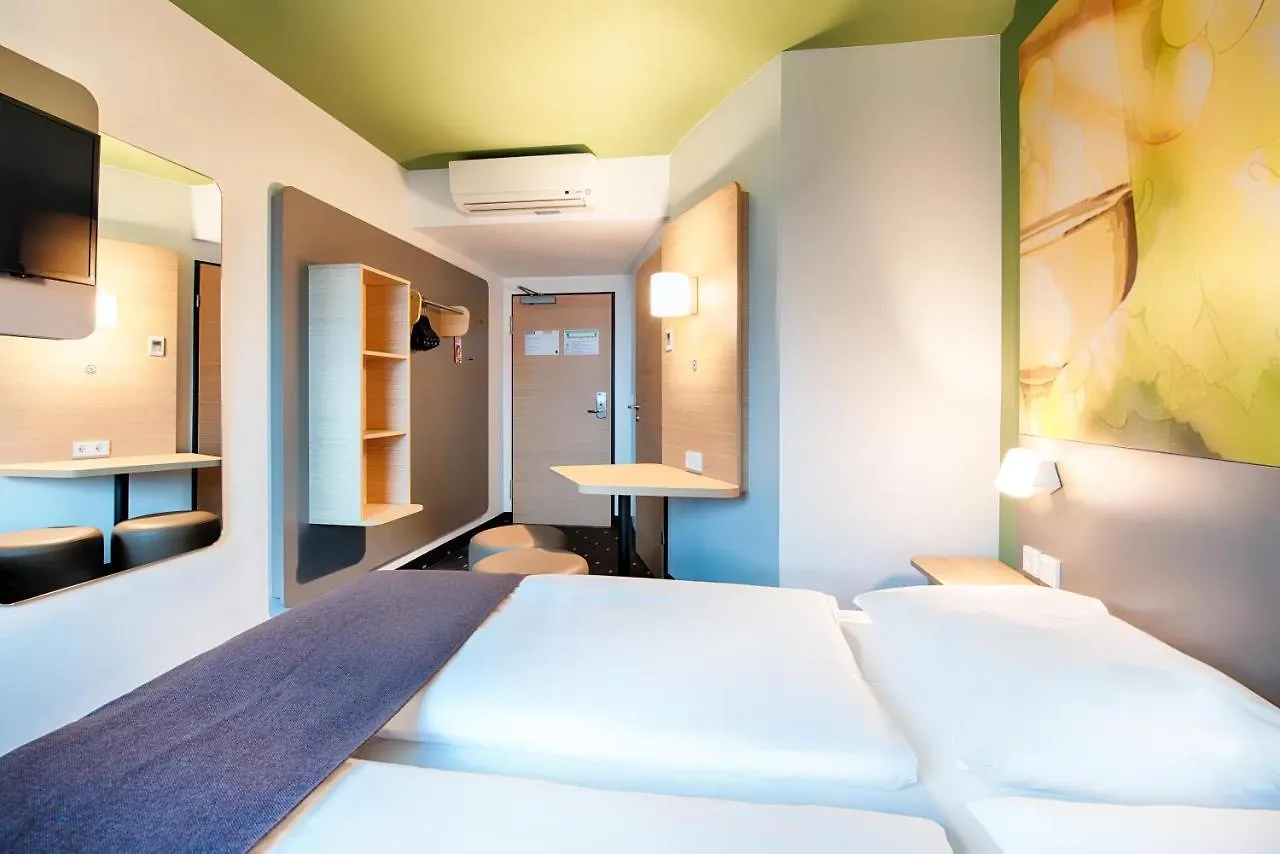 B&B Hotel Baden-Airpark Райнмюнстер 3*,
